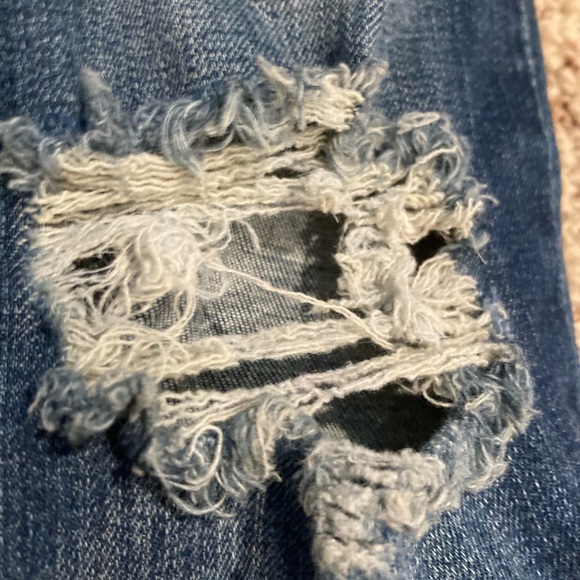 high rise super skinny levi’s - Picture 2 of 4